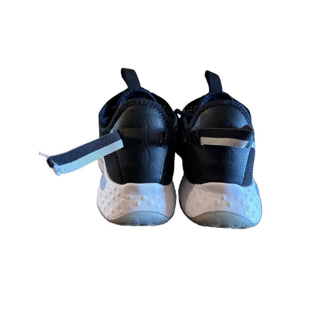 Nike Men’s PG 4 Basketball Shoes Black/Metallic Silver CD5079-001 Size 4.5 - Picture 7 of 11